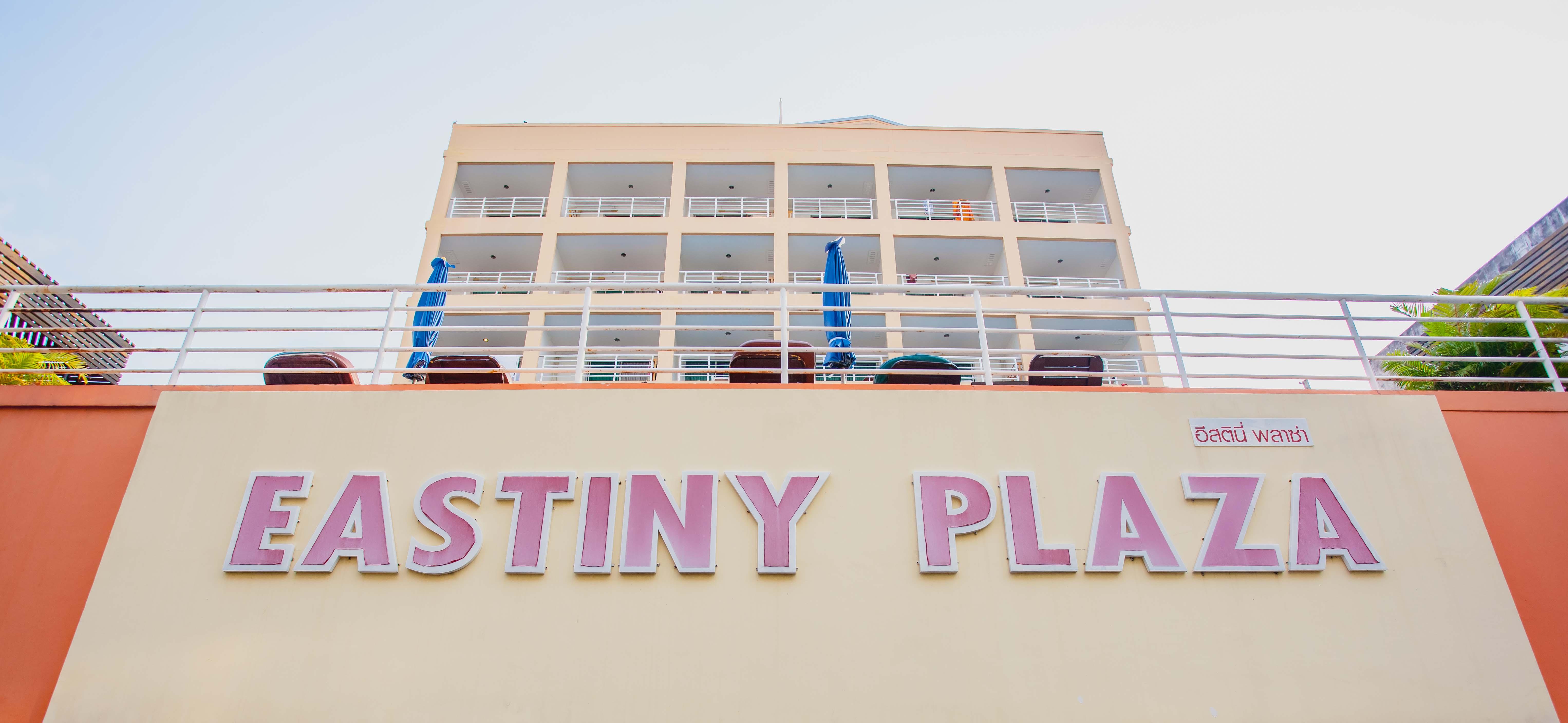Eastiny Plaza Hotel Pattaya Bagian luar foto
